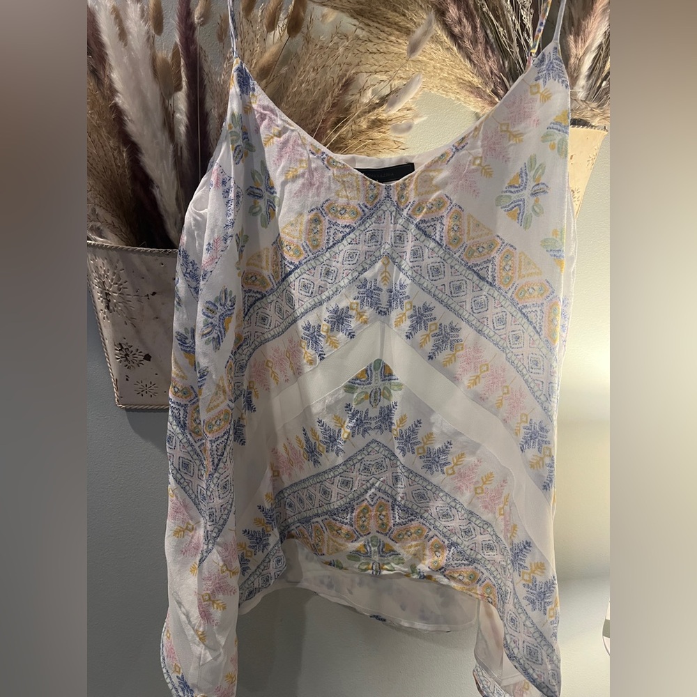 Like new BCBG tank